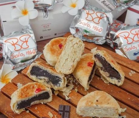 Kue Kering Tradisional Khas Solo yang Tahan Lama