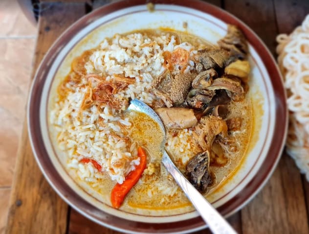 Waktu Ramai Kuliner Solo Malam